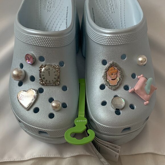 CROCS x DISNEY Cinderella Platform Clogs in Baby Blue Sz 8 - Picture 3 of 6
